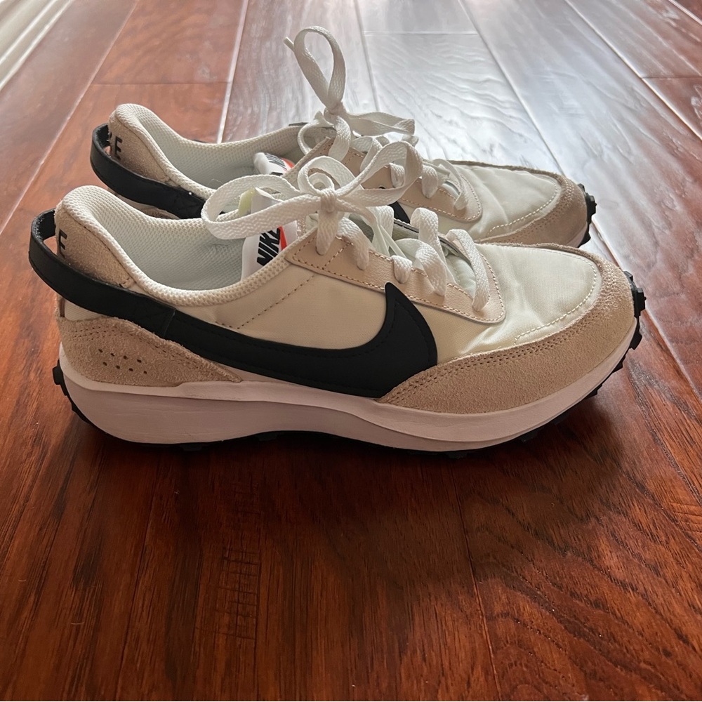 Nike Waffle Debut Running Shoes 7.5